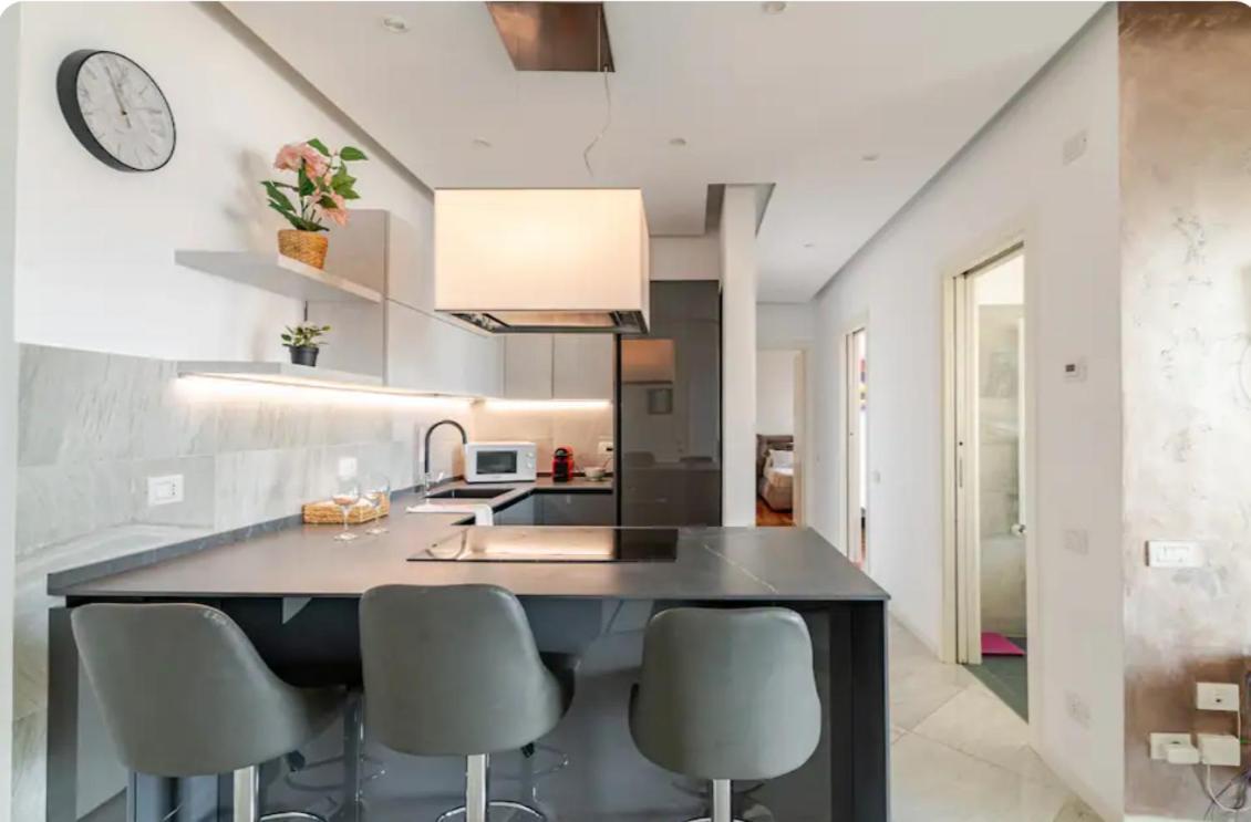 5 Stars Apart Sea View Genova Exterior foto